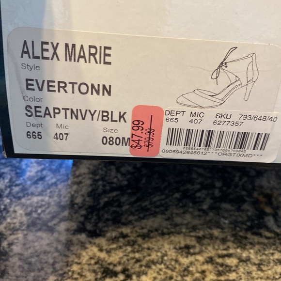 Alex Marie Evertonn Heels - Picture 5 of 7